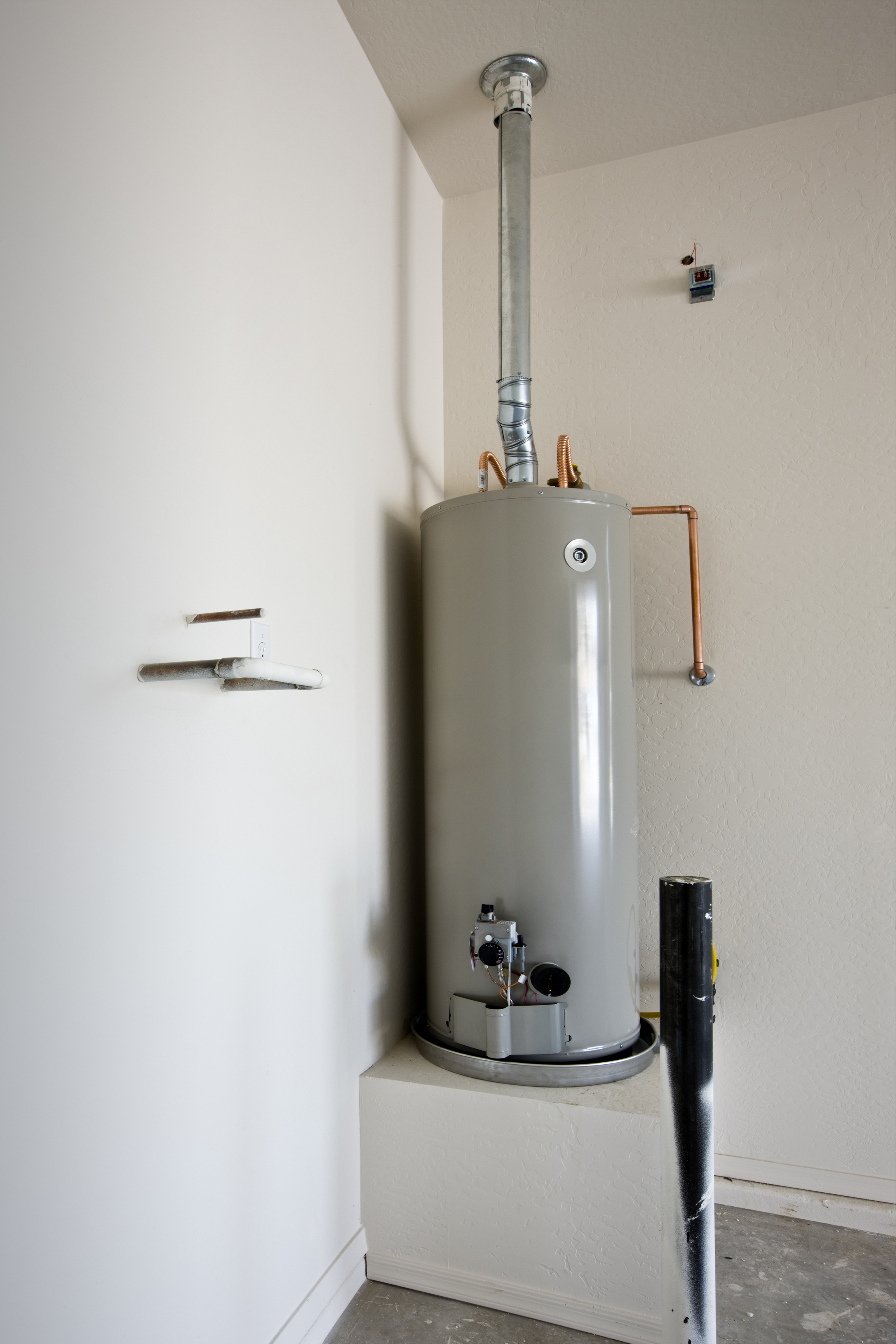 Replace Your Water Heater if it's Exhibiting These Symptoms